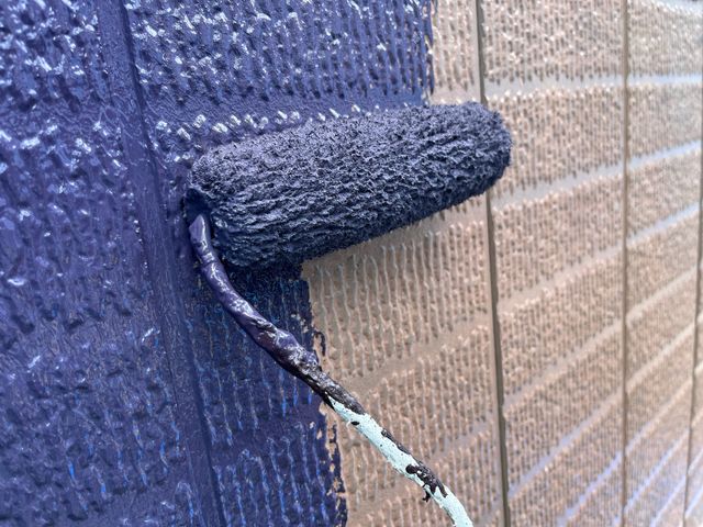 外壁塗装_中塗り・上塗り