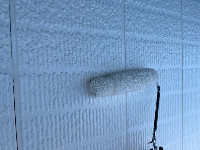 外壁塗装_中塗り・上塗り