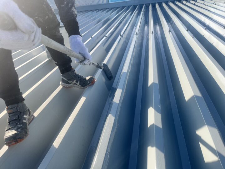 屋根塗装|上塗り