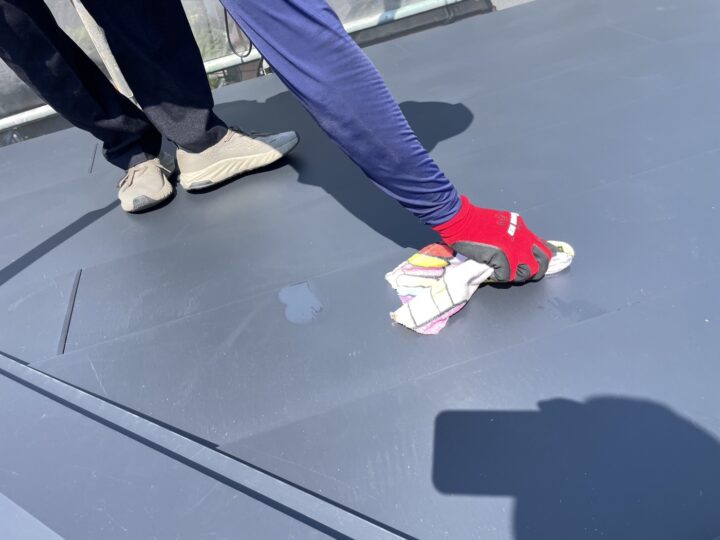 屋根カバー工事